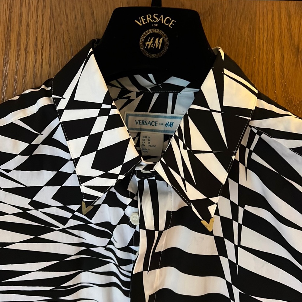 VERSACE shirt